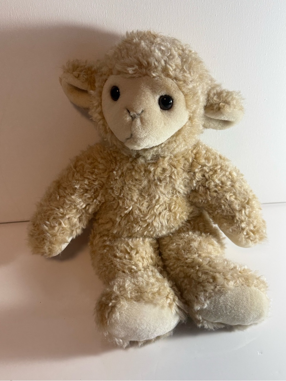 Wishpets Vtg 1999 Lamb Soft Cuddly Stuffed Easter Cute Sheep Gift Kids Nursery